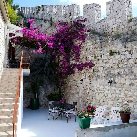 Διαμέρισμα Seka *