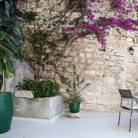 Διαμέρισμα Seka Χβαρ