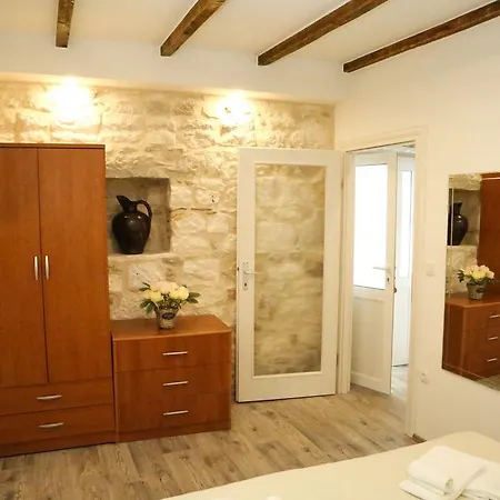 Διαμέρισμα Seka *