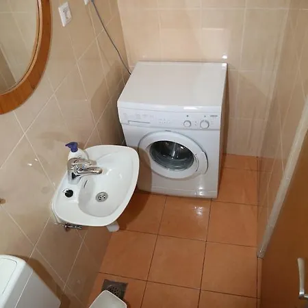 Seka Διαμέρισμα Χβαρ